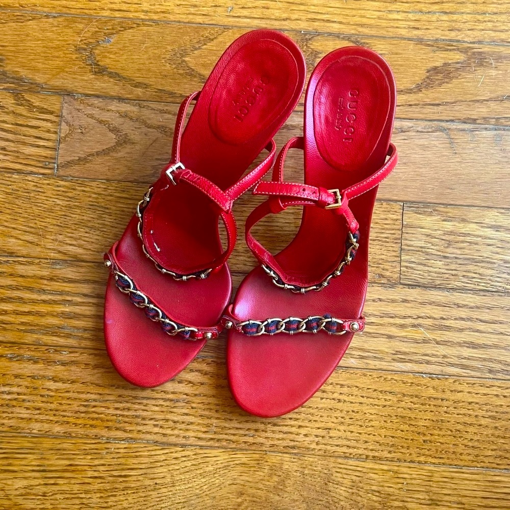 Vintage GUCCI kitten heels 👠 - Picture 8 of 13
